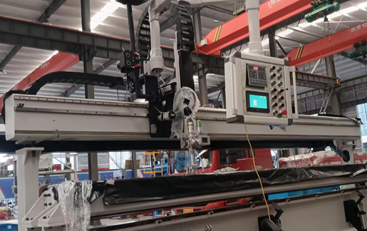 激光拼板焊專(zhuān)機(jī)